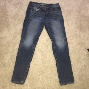 American Eagle mid wash jeans